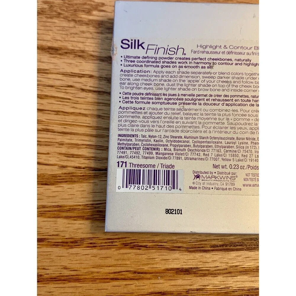 Wet n Wild® Silk Finish® Highlight & Contour Blush Powder #171 Three-some